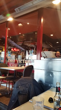 Atmosphère du Restaurant Chez Victor à Cancale - n°18