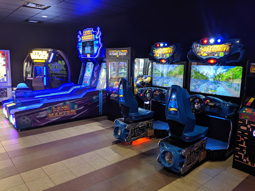 Movie Theater «Regal Cinemas Martin Village 16 & IMAX», reviews and photos, 5400 Martin Way E, Lacey, WA 98516, USA