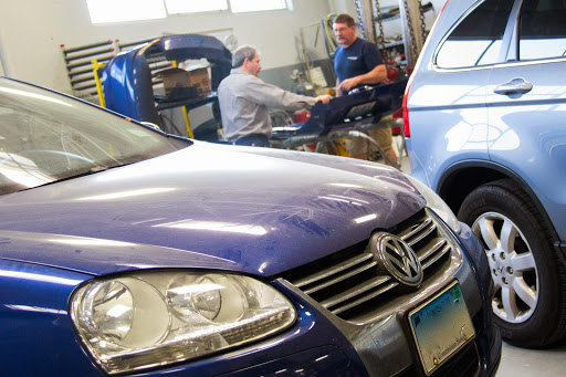 Auto Body Shop «Hoffman Auto Body - West Simsbury», reviews and photos, 46 Albany Turnpike, Canton, CT 06019, USA
