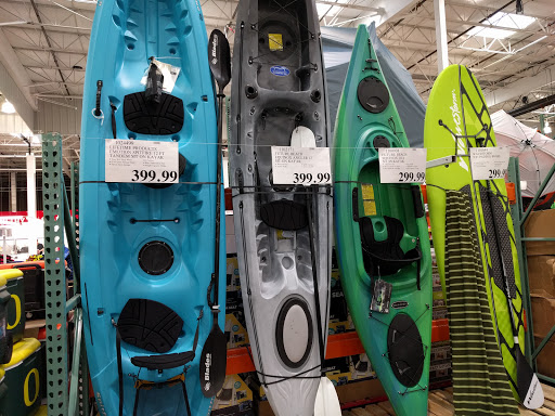 Shopping Mall «Argyle Square Shopping Center», reviews and photos, 8315 SW Jack Burns Blvd, Wilsonville, OR 97070, USA