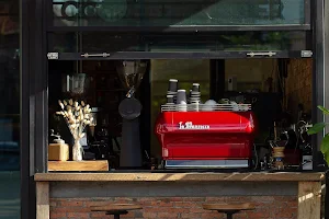 Thor-Phan Coffee Roaster ทอฝันคอฟฟี่โรสเตอร์ image