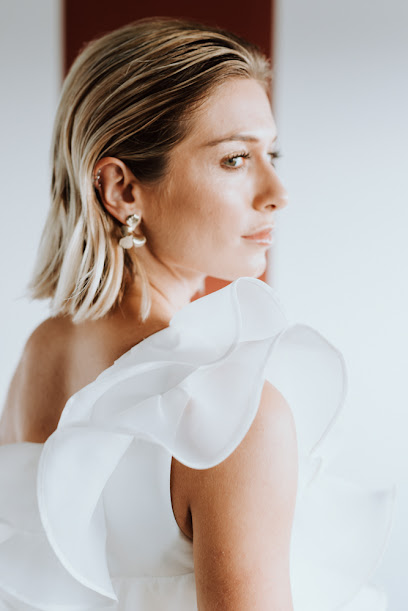 Julie FABRICI- créatrice de robes de mariée