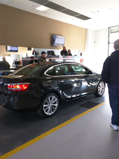 Auto Auction «Manheim New York», reviews and photos, 2000 Dealer Dr, Newburgh, NY 12550, USA