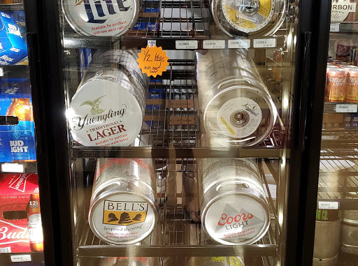 Liquor Store «Holiday Liquors North», reviews and photos, 2512 N Newton St, Jasper, IN 47546, USA