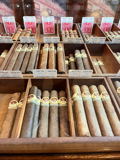 Tobacco Shop «Georgetown Tobacco», reviews and photos, 3144 M St NW, Washington, DC 20007, USA