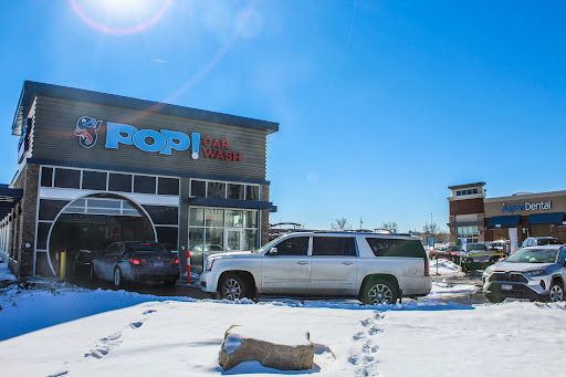 Pop! Car Wash en Brooklyn Center