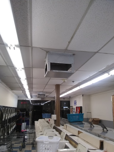 Laundromat «Elk Grove Launderland», reviews and photos, 8767 Elk Grove Blvd, Elk Grove, CA 95624, USA