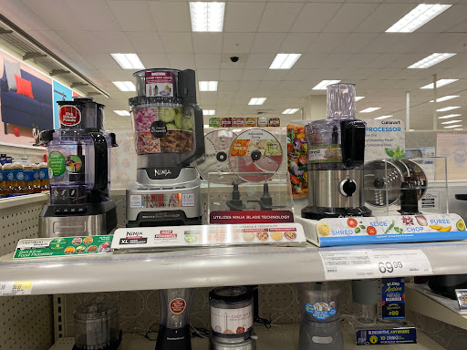 Department Store «Target», reviews and photos, 40 W 225th St #50, Bronx, NY 10463, USA