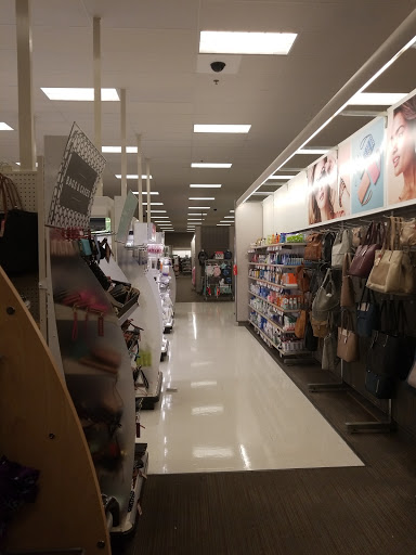 Department Store «Target», reviews and photos, 2823 Wilma Rudolph Blvd, Clarksville, TN 37040, USA