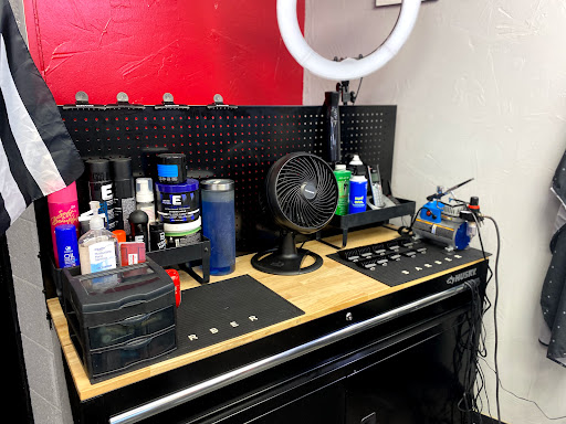 Barber Shop «Taperz Barber Shop», reviews and photos, 108 S Saginaw Blvd, Saginaw, TX 76179, USA