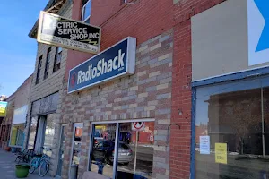 Electric Service Shop Inc - RadioShack Dealer image