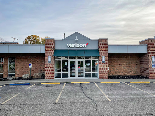 Verizon Authorized Retailer, TCC, 2728 E Aurora Rd b, Twinsburg, OH 44087, USA, 