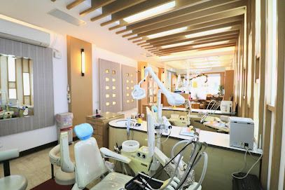 永昌牙醫診所 Y.C. Dental Clinic { 3D全口數位攝影｜3D無痛植牙｜牙周病雷射 }