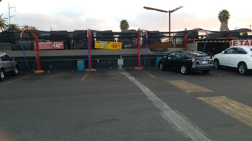 Car Wash «Century Car Wash», reviews and photos, 4700 W Century Blvd, Inglewood, CA 90304, USA