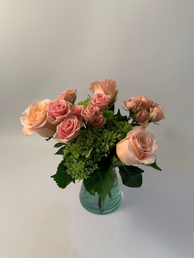 Florist «Blossoms», reviews and photos, 33866 Woodward Ave, Birmingham, MI 48009, USA