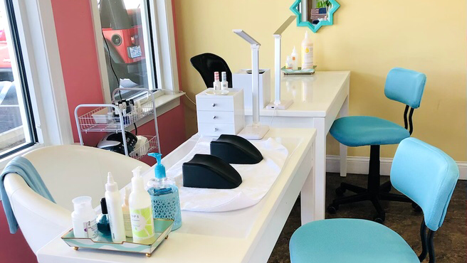 Palm & Sol Nail Boutique 28465
