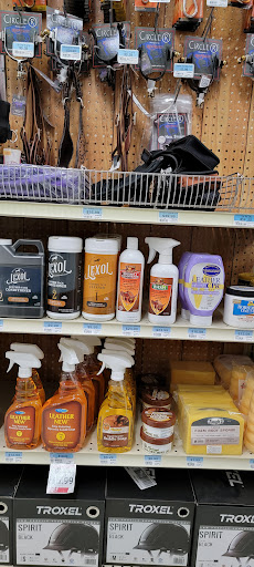 Home Improvement Store «Tractor Supply Co.», reviews and photos, 540 Water St #100, Chardon, OH 44024, USA