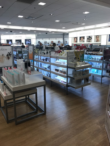 Hair Salon «Ulta Beauty», reviews and photos, 1125 Woodruff Rd #101, Greenville, SC 29607, USA