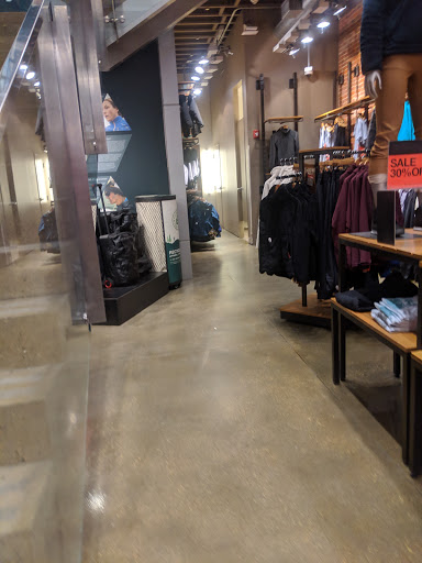 Clothing Store «The North Face», reviews and photos, 1515 Walnut St, Philadelphia, PA 19102, USA