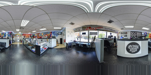 Tattoo Shop «Chi-Town Effects Tattoo», reviews and photos, 419 S Lake St, Aurora, IL 60506, USA