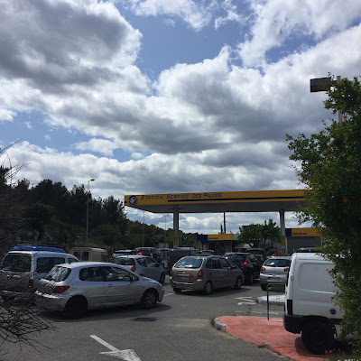 Station Service des Paluds à Aubagne