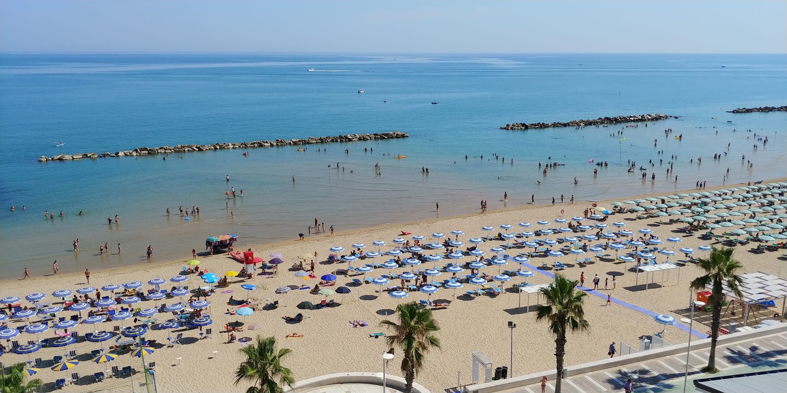 Fotografija Plaža Sant'Antonio z turkizna čista voda površino