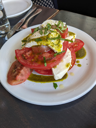 Wine Store «Division Wines», reviews and photos, 3564 SE Division St, Portland, OR 97202, USA