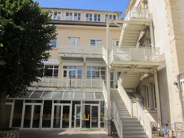 Comentarii opinii despre Ecole Maternelle et Elémentaire Sainte Ursule