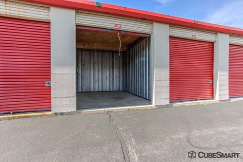Self-Storage Facility «CubeSmart Self Storage», reviews and photos, 1245 S Highland Ave, Lombard, IL 60148, USA