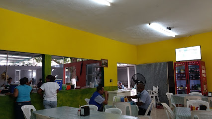 Salon Criso - Francisco Javier Mina N° 601, Centro, 95400 Cosamaloapan, Ver., Mexico