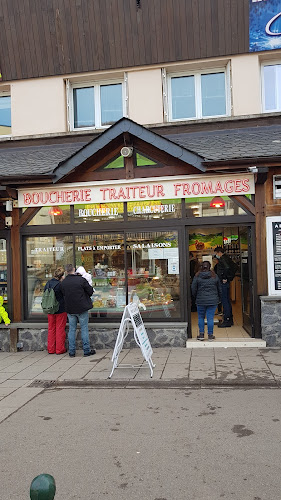 Boucherie Charcuterie HOBENICHE Sas la croix des arbres à Besse-et-Saint-Anastaise