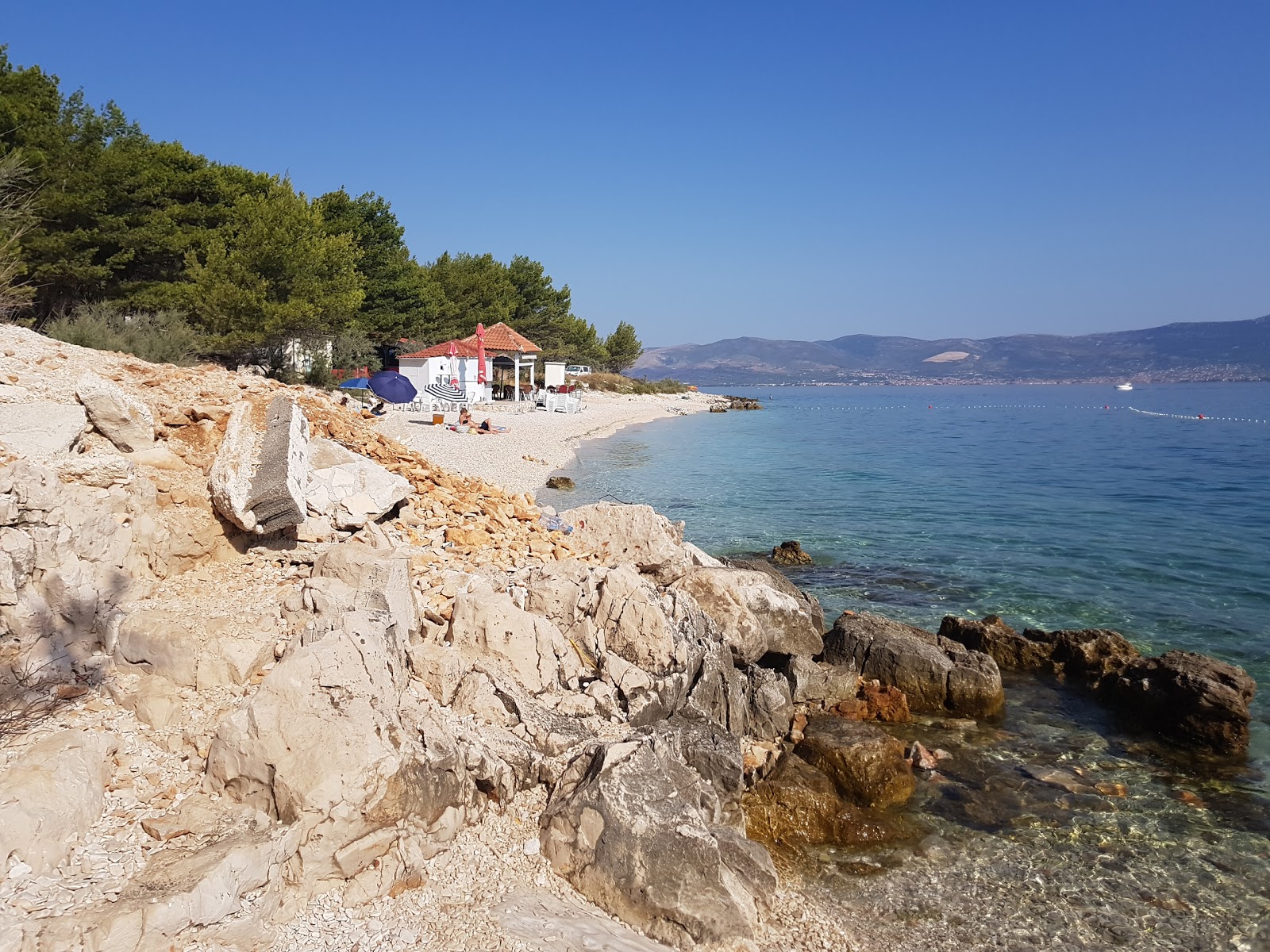 Plaza Kava Slatine'in fotoğrafı - Çocuklu aile gezginleri için önerilir