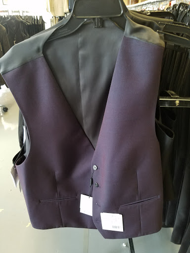 Clothing Store «K&G Fashion Superstore», reviews and photos, 5802 E Virginia Beach Blvd #108, Norfolk, VA 23502, USA