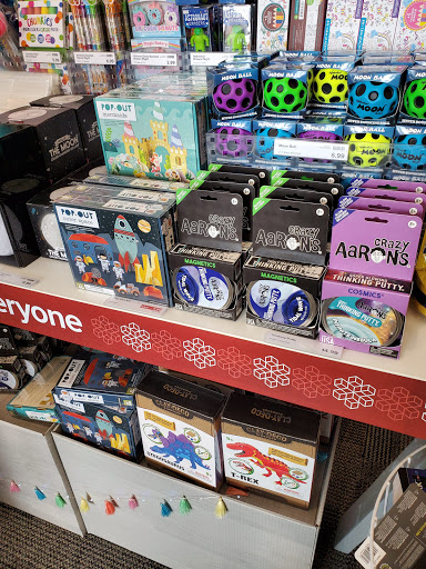 Outdoor Sports Store «Columbia Sportswear PFG Store», reviews and photos, 1253 Main Street, Southlake, TX 76092, USA