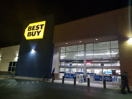 Electronics Store «Best Buy», reviews and photos, 6000 E Lake Sammamish Pkwy SE, Issaquah, WA 98029, USA