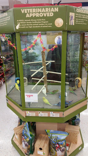 Pet Supply Store «Petco Animal Supplies», reviews and photos, 13127 N Dale Mabry Hwy, Tampa, FL 33618, USA