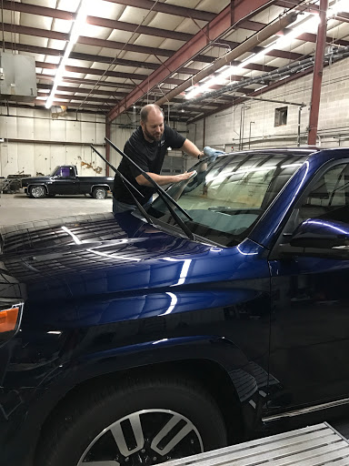 Integrity Detail | Chris Thomas en Cookeville