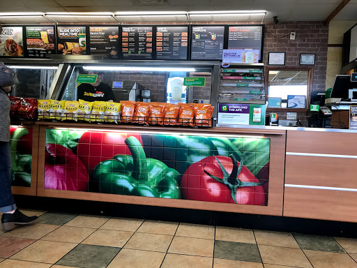 Restaurant «SUBWAY®Restaurants», reviews and photos, 130 N Fairfield Rd #100, Layton, UT 84041, USA