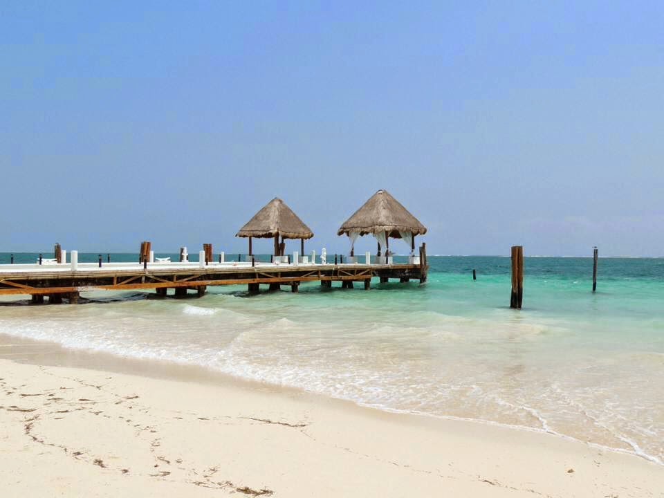 Excellence Riviera Cancun的照片 带有明亮的细沙表面
