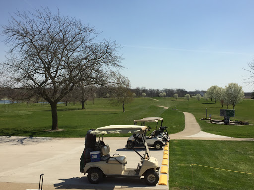 Golf Driving Range «Heritage Oaks Golf and Country Club», reviews and photos, 15582 40th St, Wapello, IA 52653, USA