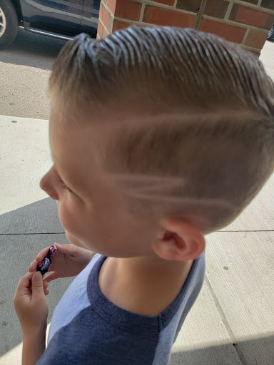 Barber Shop «GQ BarberShop», reviews and photos, 39480 W 14 Mile Rd, Commerce Charter Twp, MI 48390, USA