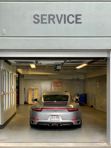 Porsche Dealer «Town Porsche», reviews and photos, 105 Grand Ave, Englewood, NJ 07631, USA