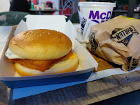 Cheeseburger du Restauration rapide McDonald's à Gourdan-Polignan - n°3