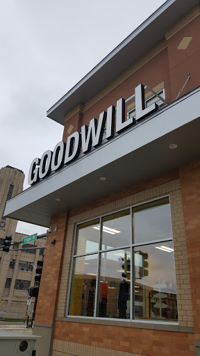 Thrift Store «Goodwill - St. Paul», reviews and photos