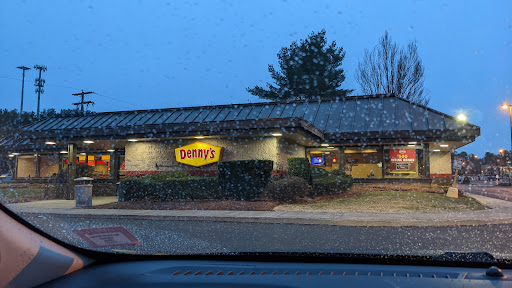 Nashua Mall, 42 Gusabel Ave, Nashua, NH 03063, USA, 