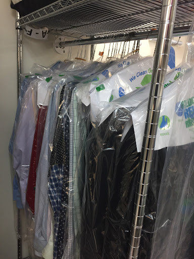 Laundromat «Pearl Street Laundry», reviews and photos, 67 Pearl St, Cambridge, MA 02139, USA