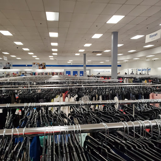 Thrift Store «Goodwill of North Georgia: Buckhead Store and Donation Center», reviews and photos, 3906 Roswell Rd NE, Atlanta, GA 30342, USA