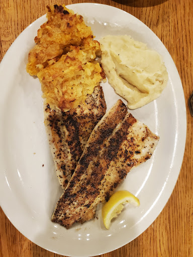 American Restaurant «Cracker Barrel Old Country Store», reviews and photos, 238 Enterprise Dr, Rocky Mount, NC 27804, USA