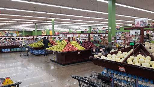 Produce Market «Valli Produce», reviews and photos, 850 Roselle Rd, Hoffman Estates, IL 60169, USA