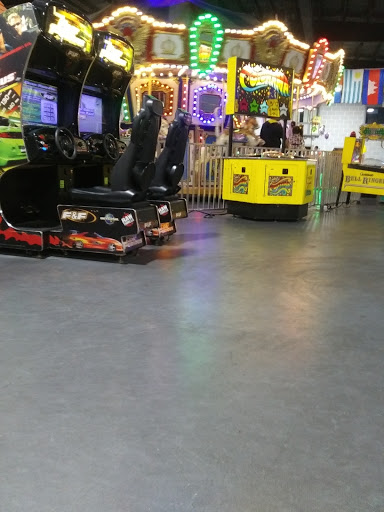 Amusement Center «Fantasyland LLC.», reviews and photos, 1300 Fall River Ave, Seekonk, MA 02771, USA